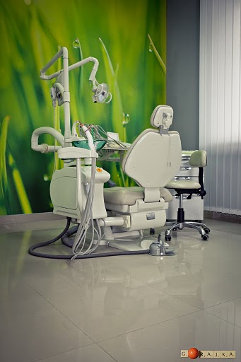 Gabinet stomatologiczny 8